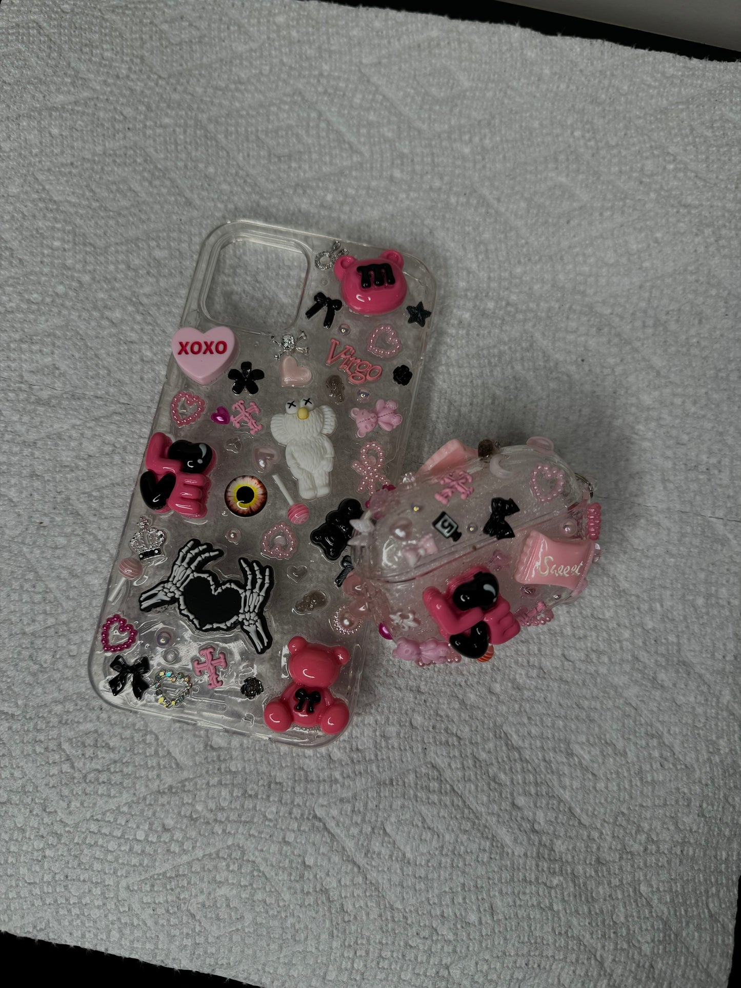 Boujie kawaii Junk case w/Airpod case-Zodiac symbol pink